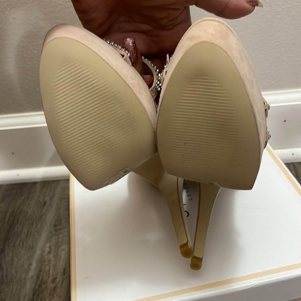 Platform Heels - Picture 5 of 6